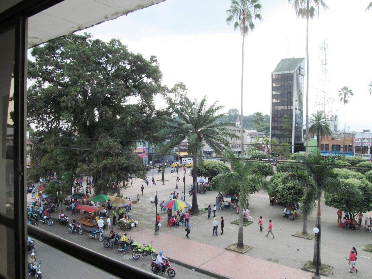 Hotel Royal Plaza Florencia  Luaran gambar